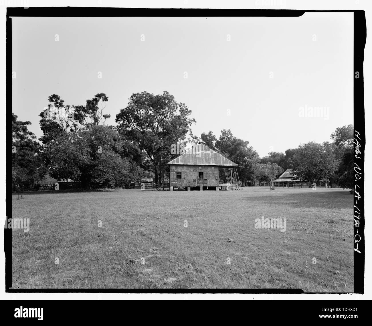 - Oakland Plantation, Overseer's House, Route 494, Bermuda, Natchitoches Parish, LA; Oakland Plantation — on Cane River Lake and Route 494, in Bermuda near Natchitoches, in Natchitoches Parish, Louisiana.  Within the NPS Cane River National Heritage Area. Image: HABS—Historic American Buildings Survey of Louisiana. Tulane University, School of Architecture, sponsor; Cizek, Eugene D, faculty sponsor; Calloway, Deborah, transmitter; Buono, Jon A, photographer Stock Photo