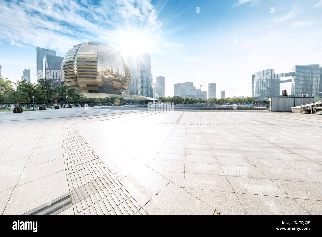 empty wooden road waterside and modern buildings Stock Photo - Alamy