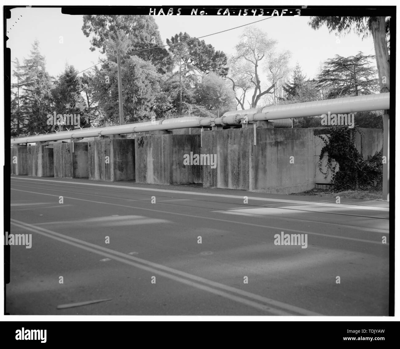 South railroad avenue Black and White Stock Photos & Images Alamy