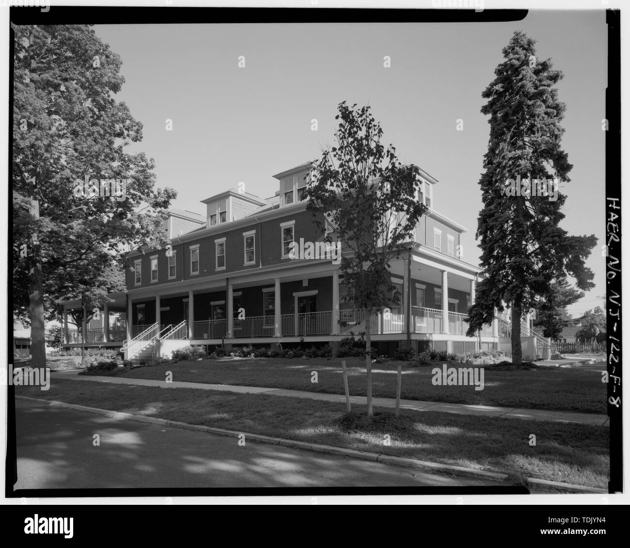 Burlington avenue hires stock photography and images Alamy