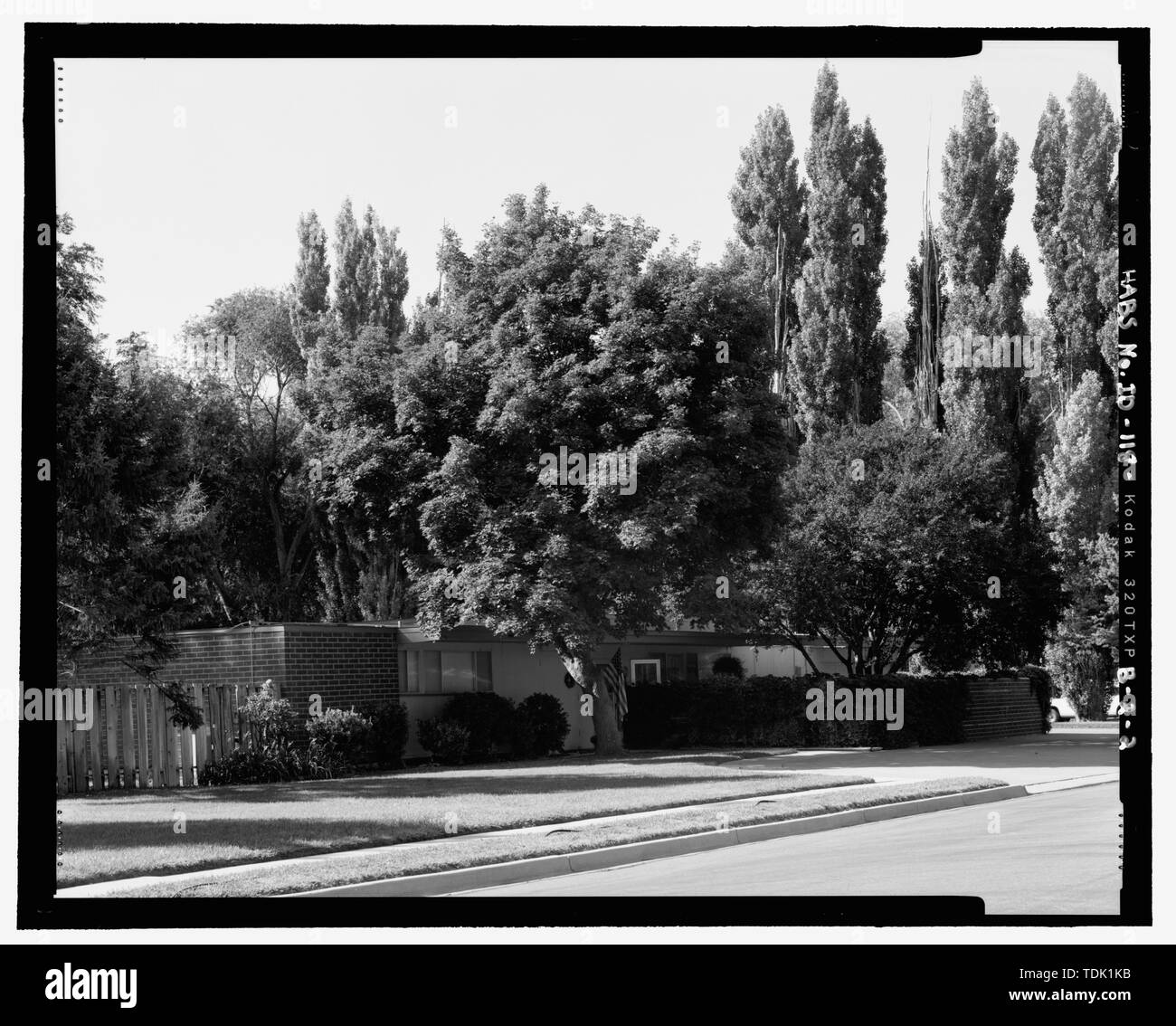 OBLIQUE VIEW, FRONT ELEVATION, LOOKING SOUTHWEST Mountain Home Air Force Base 1958 Senior