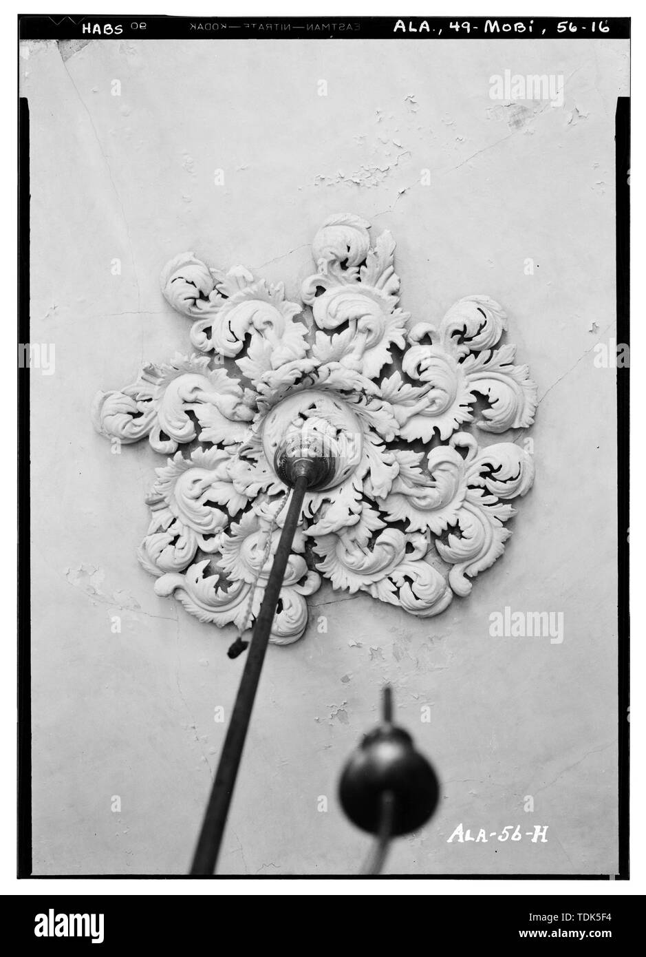 Historic American Buildings Survey E. W. Russell, Photographer, March 24, 1936 ORNAMENTAL PLASTER ROSETTE (LIVING ROOM CEILING) - Horta-Semmes House and Fence, 802 Government Street, Mobile, Mobile County, AL Stock Photo