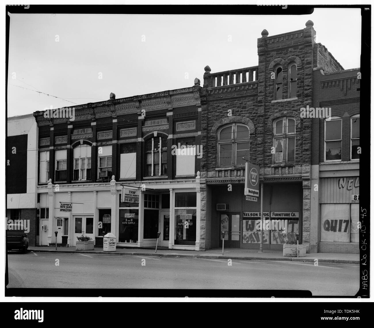 OSAGE BLOCK FRONT ELEVATION Town of Guthrie, U.S. Route 77 and State