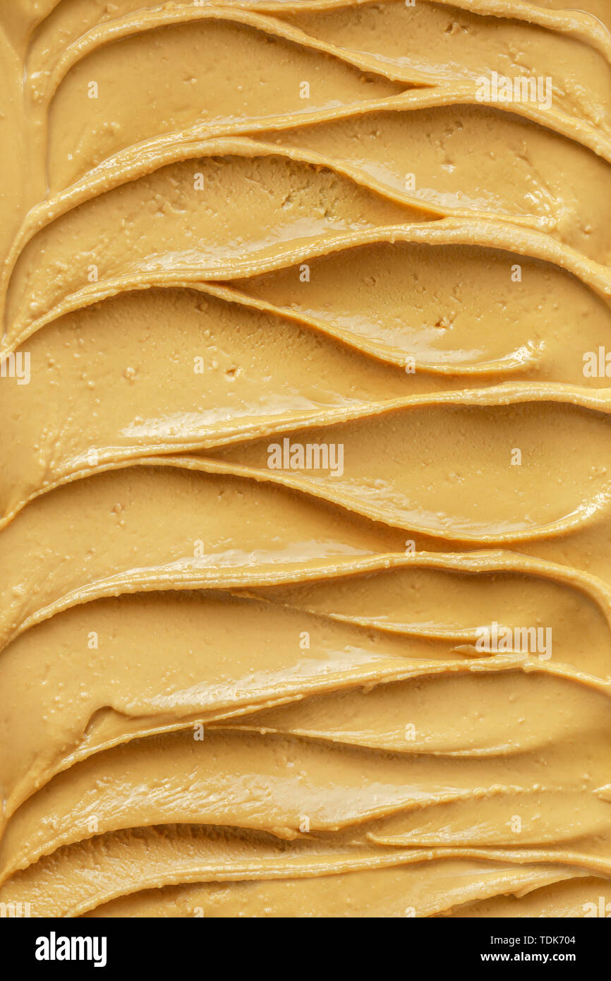 White chocolate swirls hi-res stock photography and images - Alamy