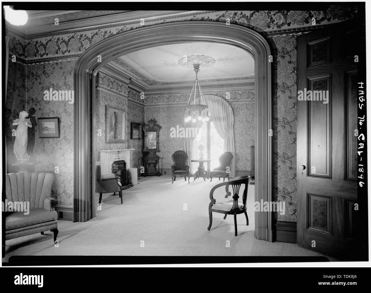 October 1960 WEST PARLOR LOOKING NORTH Ignacio Peralta House, 561