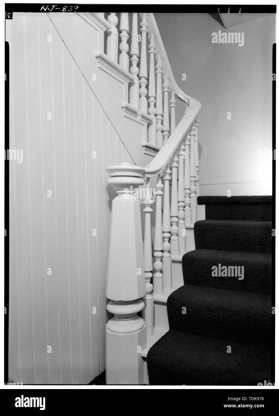 October 1972 NEWEL AND BALUSTRADE, FIRST FLOOR, EAST SIDE - Mullica Hill Town Hall, South Main Street (Bridgeton Pike) and Woodstown Road, Mullica Hill, Gloucester County, NJ Stock Photo