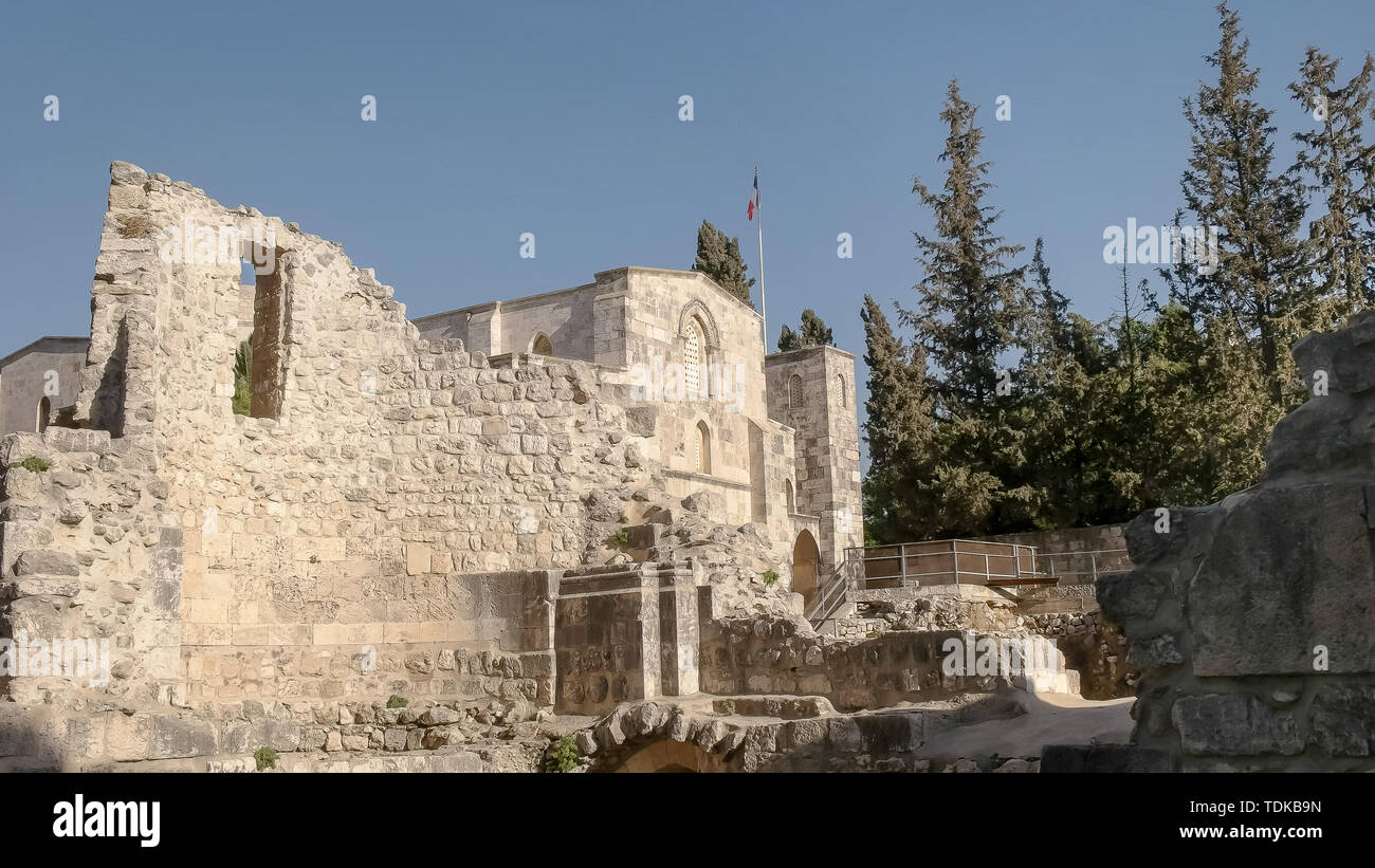 the ruins of the pool of bethesda and st anne's church in the old city