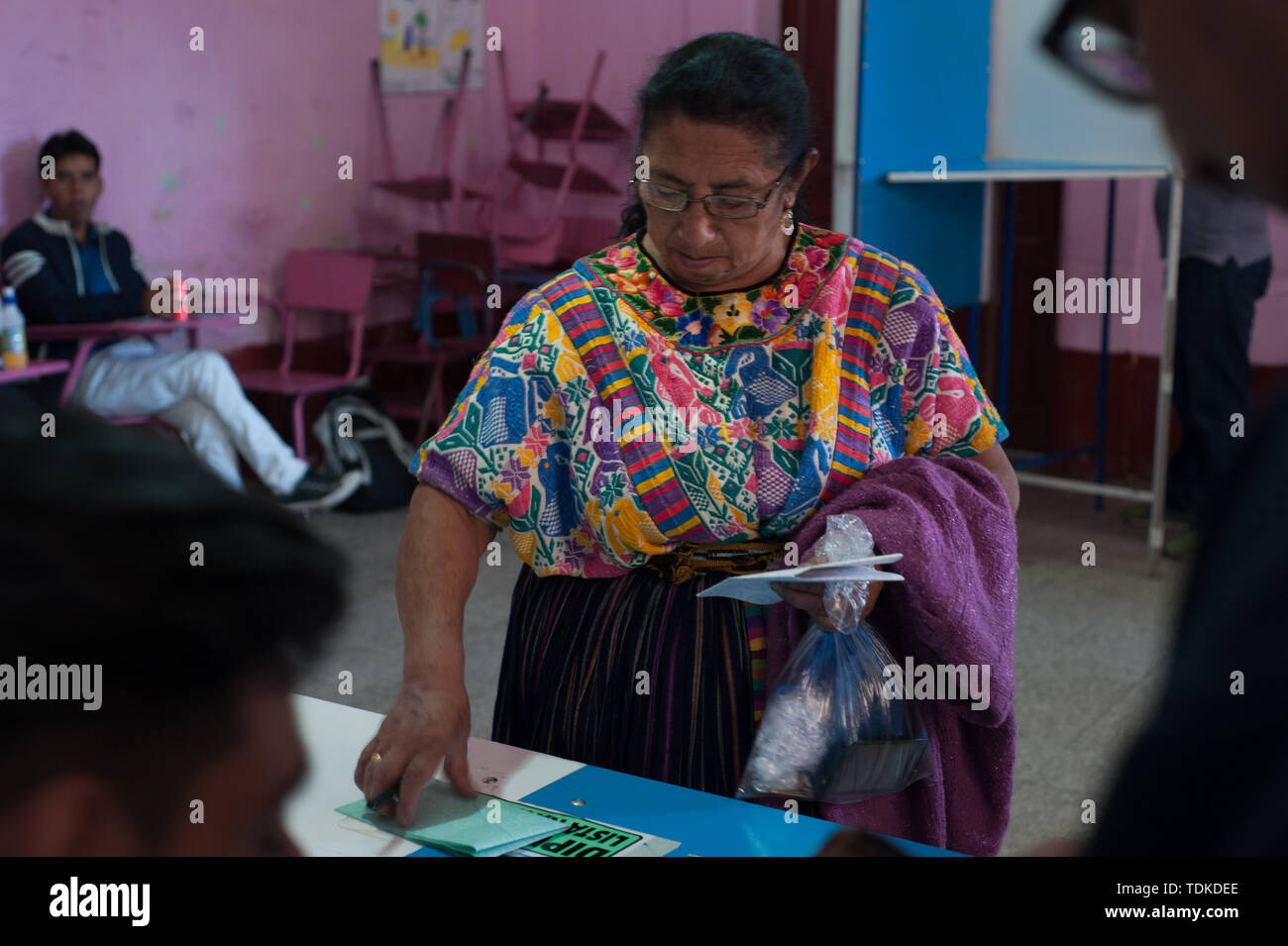 Quetzaltenango, Quetzaltenango, Guatemala. 16th June, 2019. Florinda Queme Velasquez, 65, at a polling station during the first round of presidential election in Quetzaltenango in Guatemala June 16, 2019. Credit: Hiroko Tanaka/ZUMA Wire/Alamy Live News Stock Photo