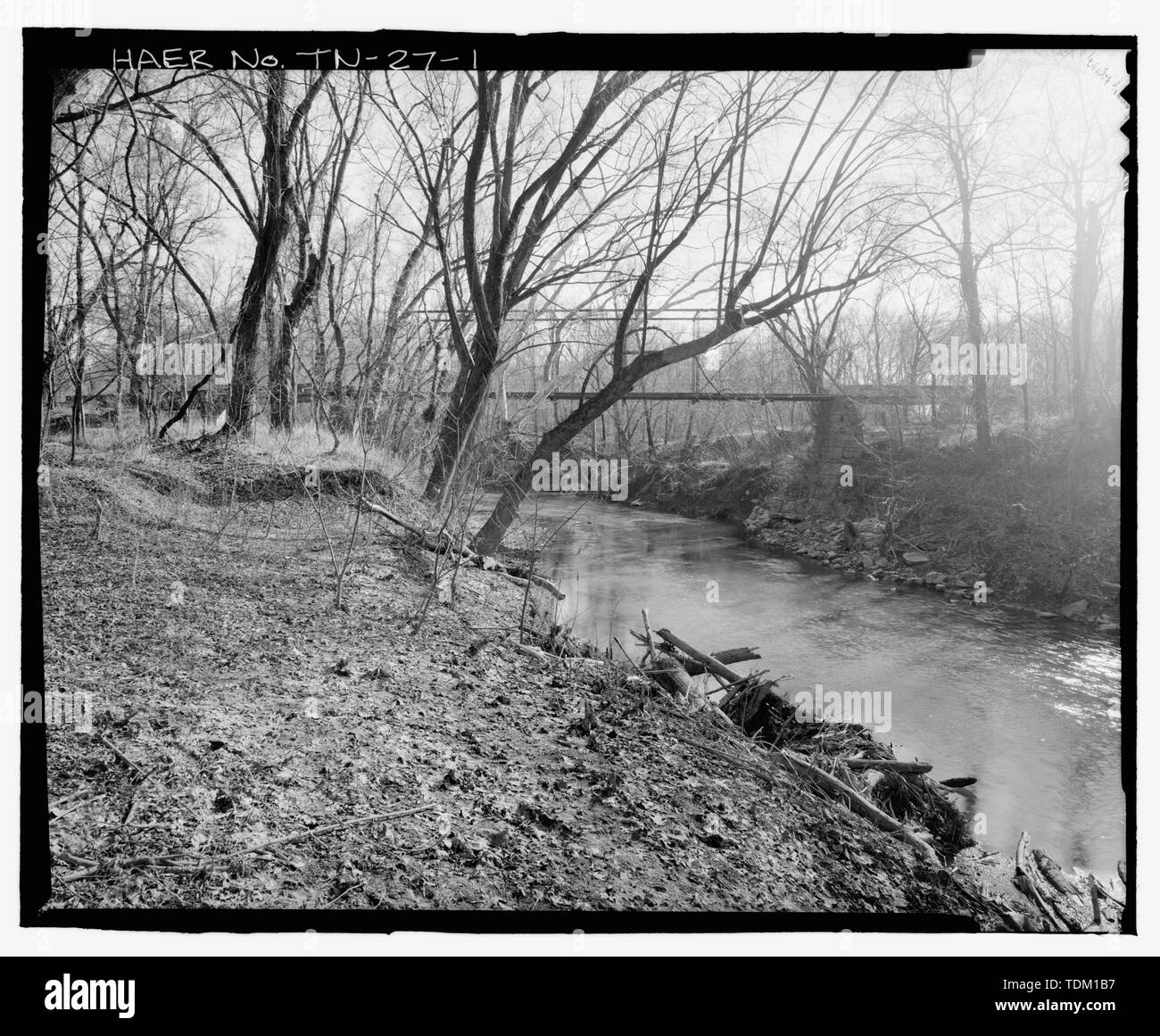 Side elevation steel bridge hi-res stock photography and images - Alamy