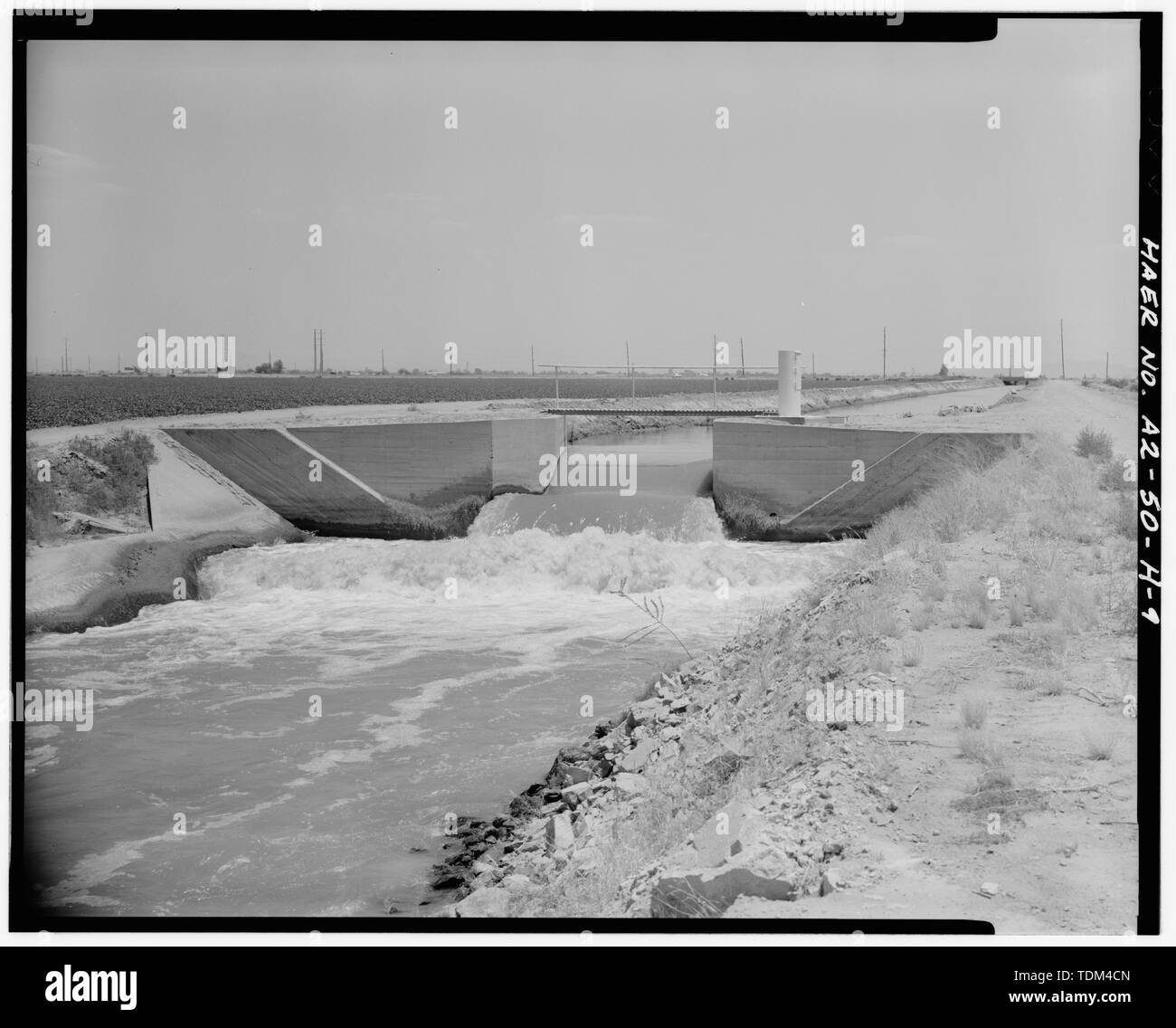 PARSHALL FLUME ON PIMA LATERAL, T5S, R7E, S12. VIEW LOOKING SOUTHEAST