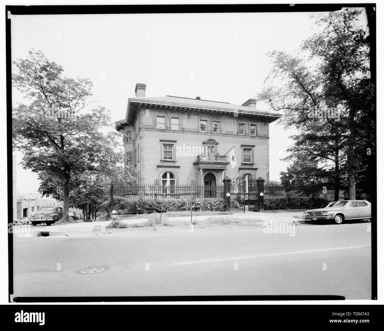 PERSPECTIVE VIEW OF MAIN (WEST) ELEVATION Feigenspan House, 710 High