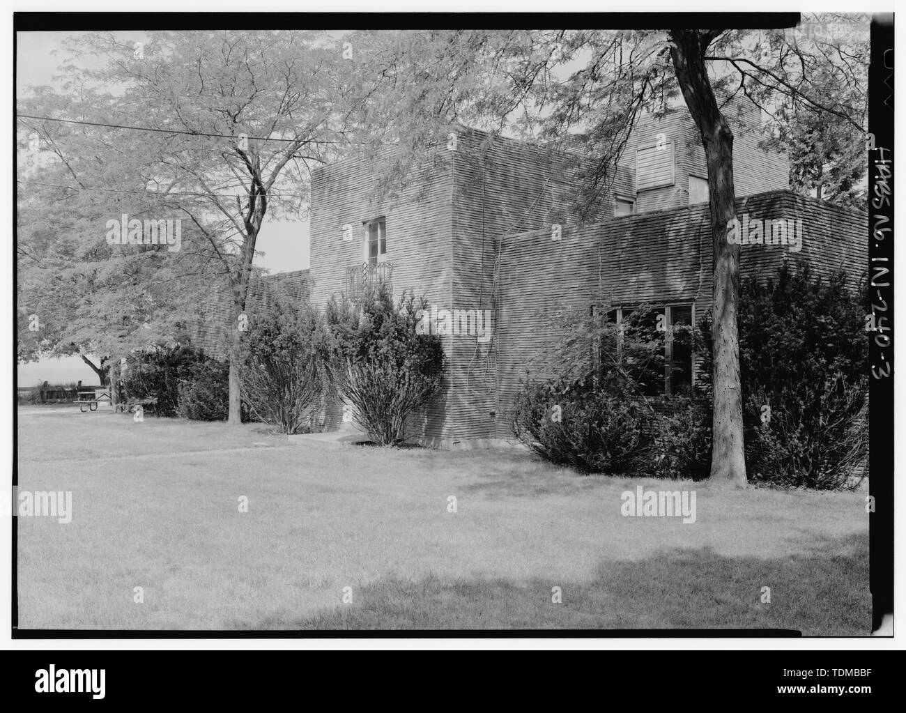 PERSPECTIVE GENERAL VIEW FROM SOUTHEAST - Wieboldt-Rostone House, 270 Lake Front Drive (moved from Chicago, IL), Beverly Shores, Porter County, IN; Scholer, Walter Stock Photo