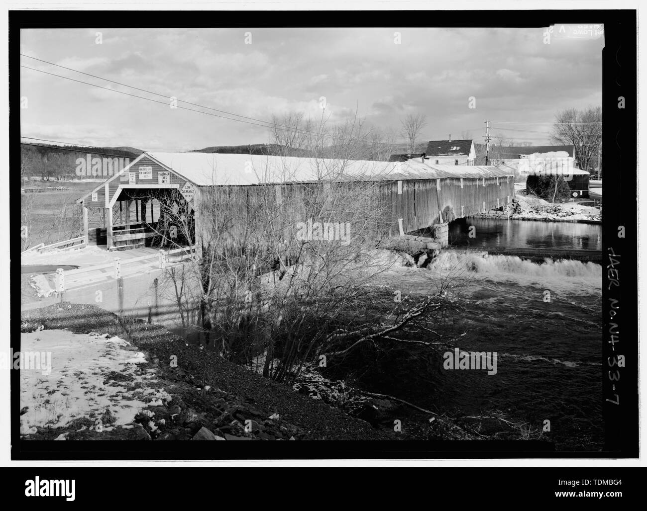 PERSPECTIVE OF WEST PORTAL. - Bath-Haverhill Bridge, Spanning Ammonoosuc River, bypassed section of Ammanoosuc Street (SR 135), Woodsville, Grafton County, NH Stock Photo