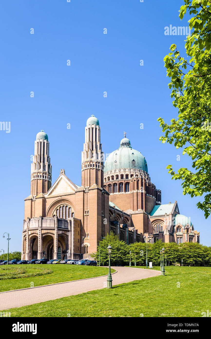 Three-quarter front view of the National Basilica of the Sacred Heart, located in the Elisabeth park in Koekelberg, Brussels-Capital region, Belgium. Stock Photo