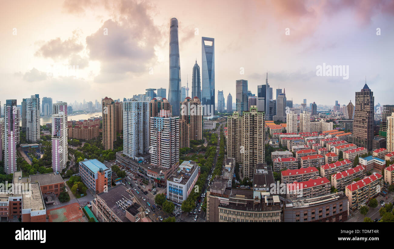 Famous scenic spots in shanghai hi-res stock photography and images - Alamy