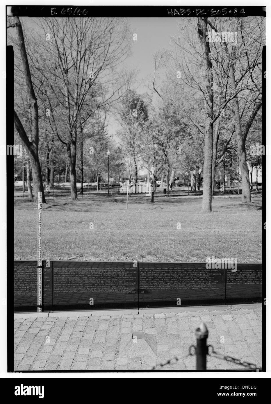 Vietnam Memorial Washington Black and White Stock Photos & Images - Alamy
