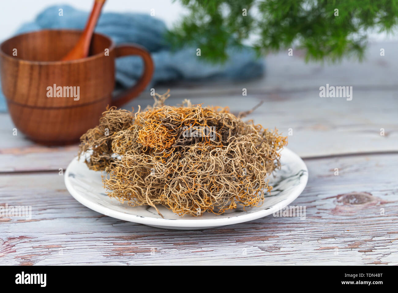 Black snow tea, gold silk tea Stock Photo Alamy