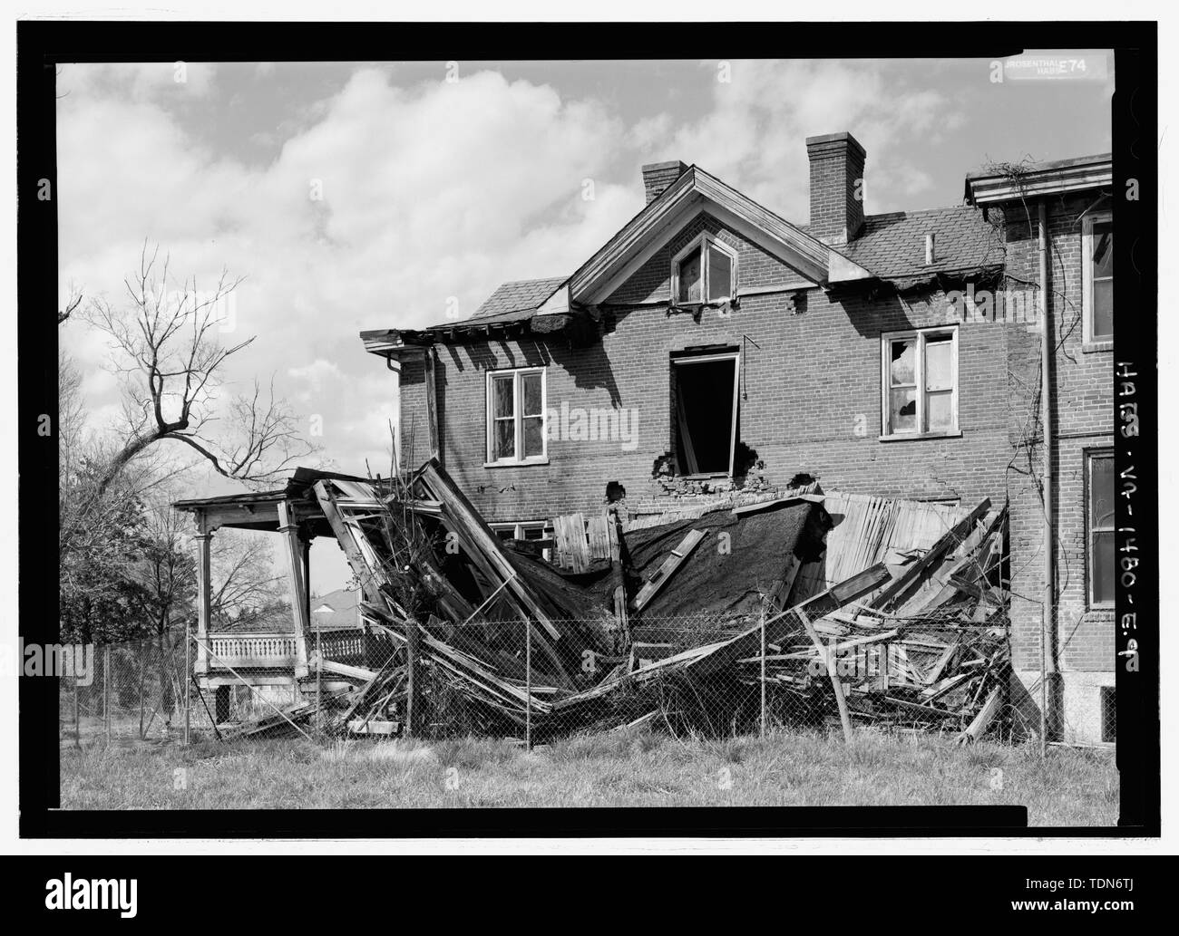 Tuberculosis sanatorium historical hi-res stock photography and images ...