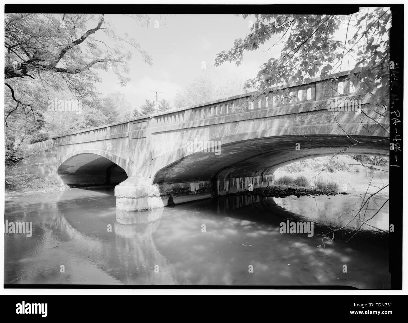 Perspective, looking N.W. - Little Conewago Creek Bridge, Spanning South Branch of Conewago Creek at Lincoln Highway (U.S. Route 30), New Oxford, Adams County, PA; Williams, Charles A; Wagman, George A; Wagman, Fred M; Pennsylvania Department of Highways; DeLony, Eric N, project manager; Pennsylvania Department of Transportation, sponsor; Pennsylvania Historical and Museum Commission, sponsor; Hawley, Haven, historian; Lowe, Jet, photographer Stock Photo