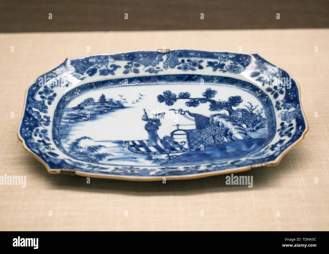 Ming Dynasty porcelain Stock Photo Alamy