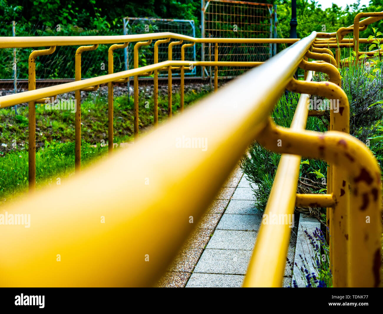 Yellow metal staircase outdoor hi-res stock photography and images - Alamy
