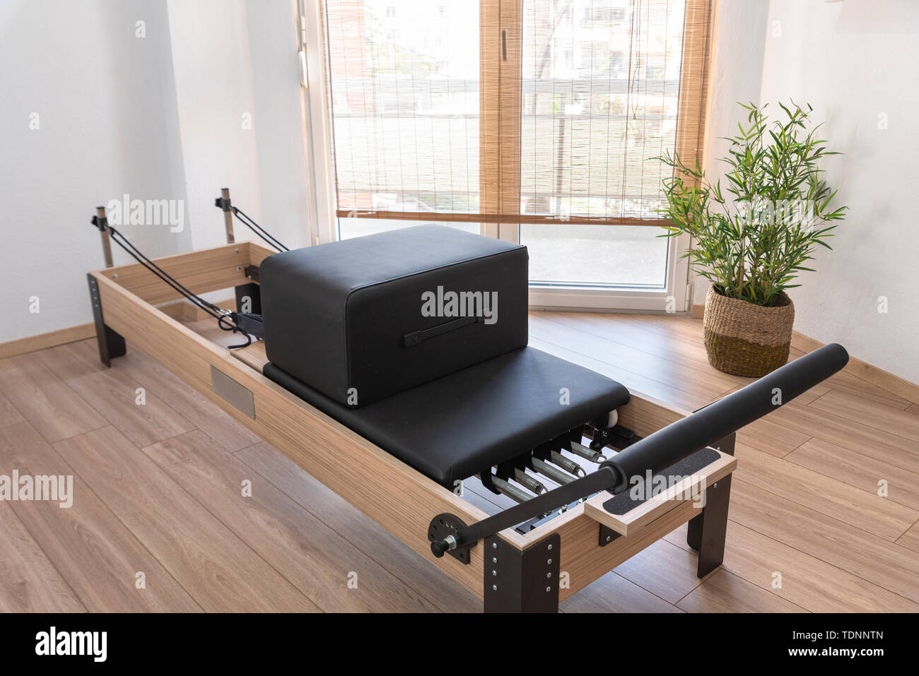 Pilates studio hi-res stock photography and images - Alamy