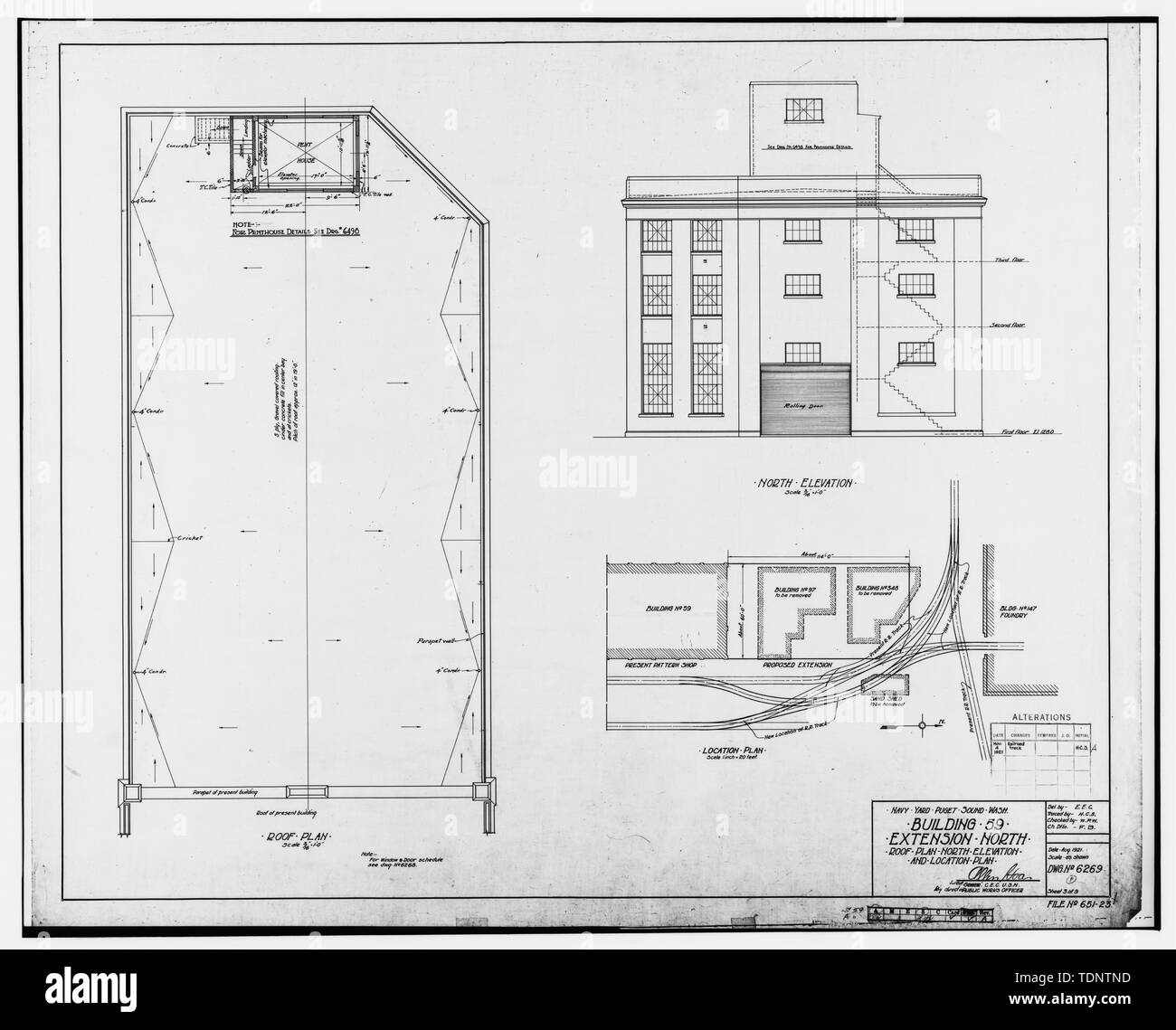Photocopy of 1921 architectural drawing titled- BUILDING 59, EXTENSION NORTH. ROOF PLAN, NORTH ELEVATION AND LOCATION PLAN. Drawing No. 6259, File No. 651-23. - Puget Sound Naval Shipyard, Pattern Shop, Farragut Avenue, Bremerton, Kitsap County, WA Stock Photo