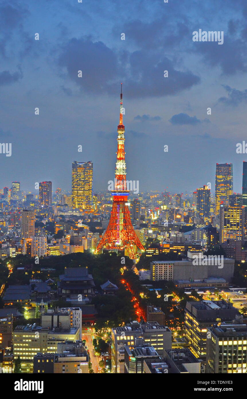 Tokyo tourist spots hi-res stock photography and images - Alamy