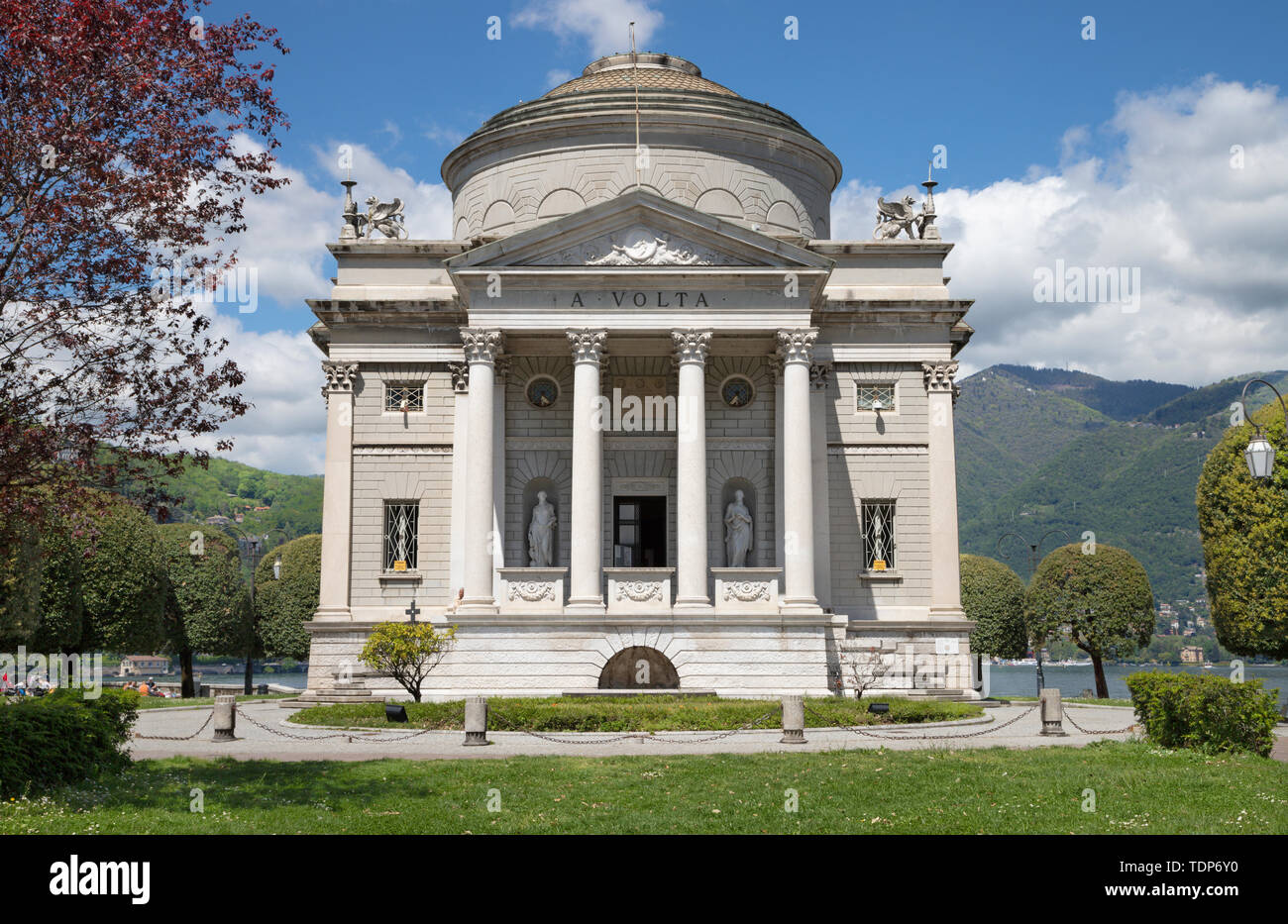 Como - The memorial of Alessandro Volta. Stock Photo