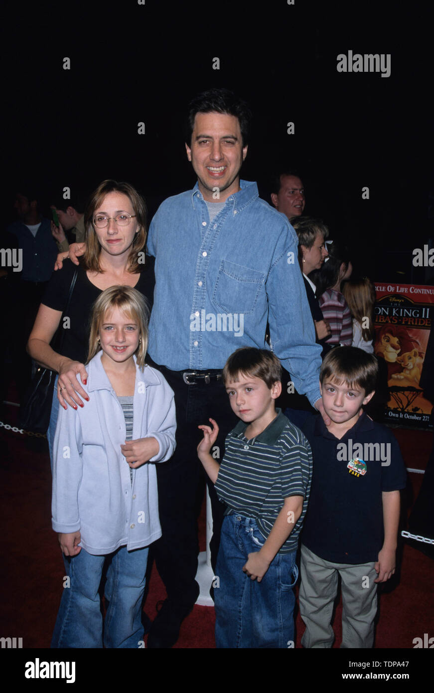 Oct 20, 1998; Los Angeles, CA, USA; Actor RAY ROMANO anf family at the premiere of, 'The Lion King 2: Simba's Pride.' (Credit Image: © Chris Delmas/ZUMA Wire) Stock Photo