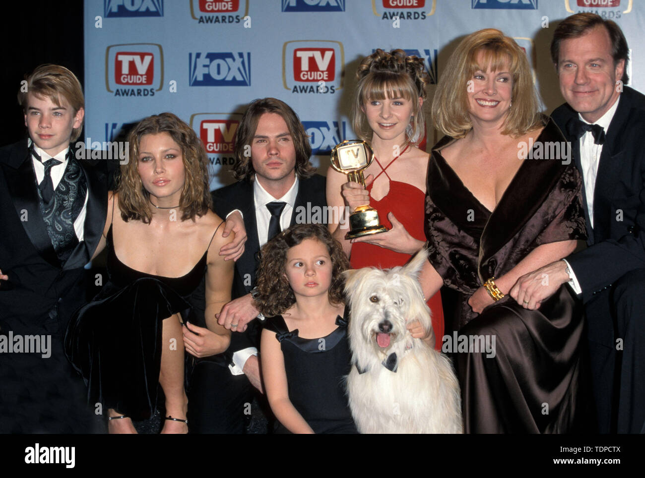 Feb 01, 1999; Los Angeles, CA, USA; Cast of '7th Heaven' @ the 1st ...