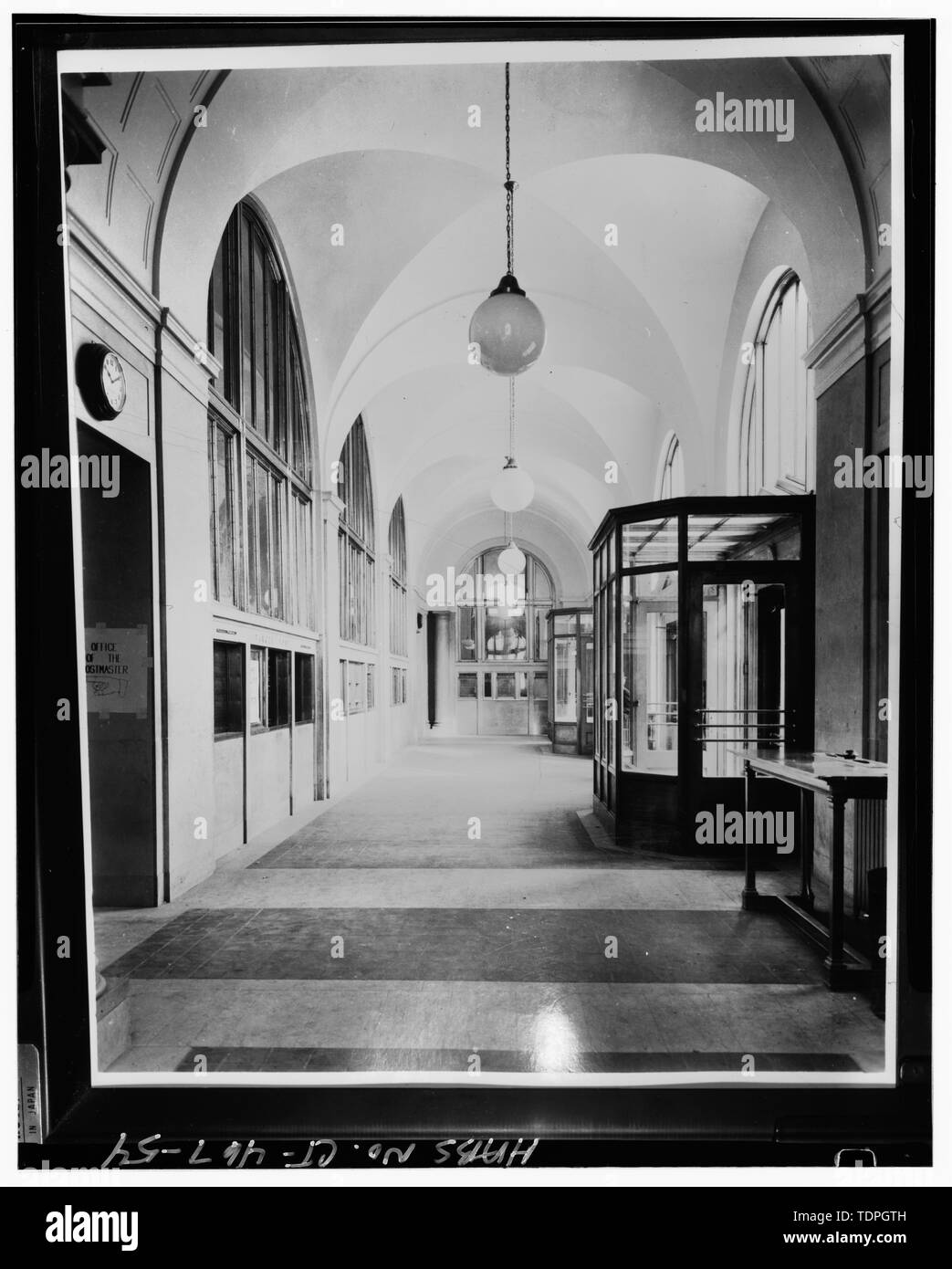 421-26-black-and-white-stock-photos-images-alamy