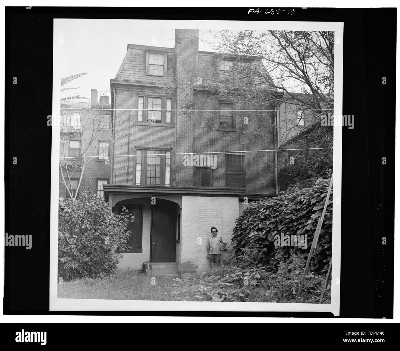 Photocopy, 1970s photograph by Philadelphia Redevelopment Authority SOUTH (REAR) ELEVATION, 708-710 SPRUCE STREET - 700-714 Spruce Street (Houses), Philadelphia, Philadelphia County, PA Stock Photo