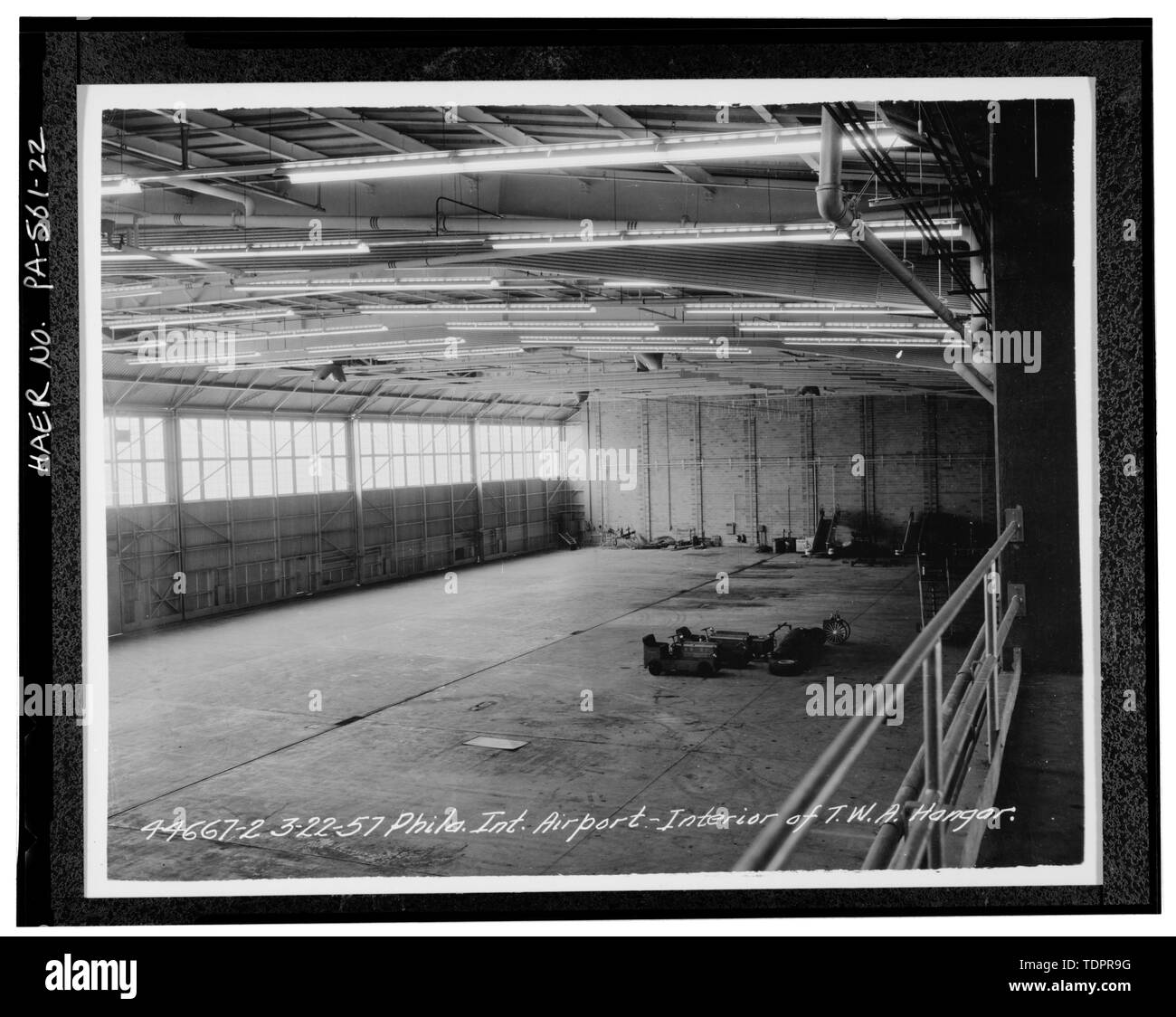 Airport road west Black and White Stock Photos & Images Alamy