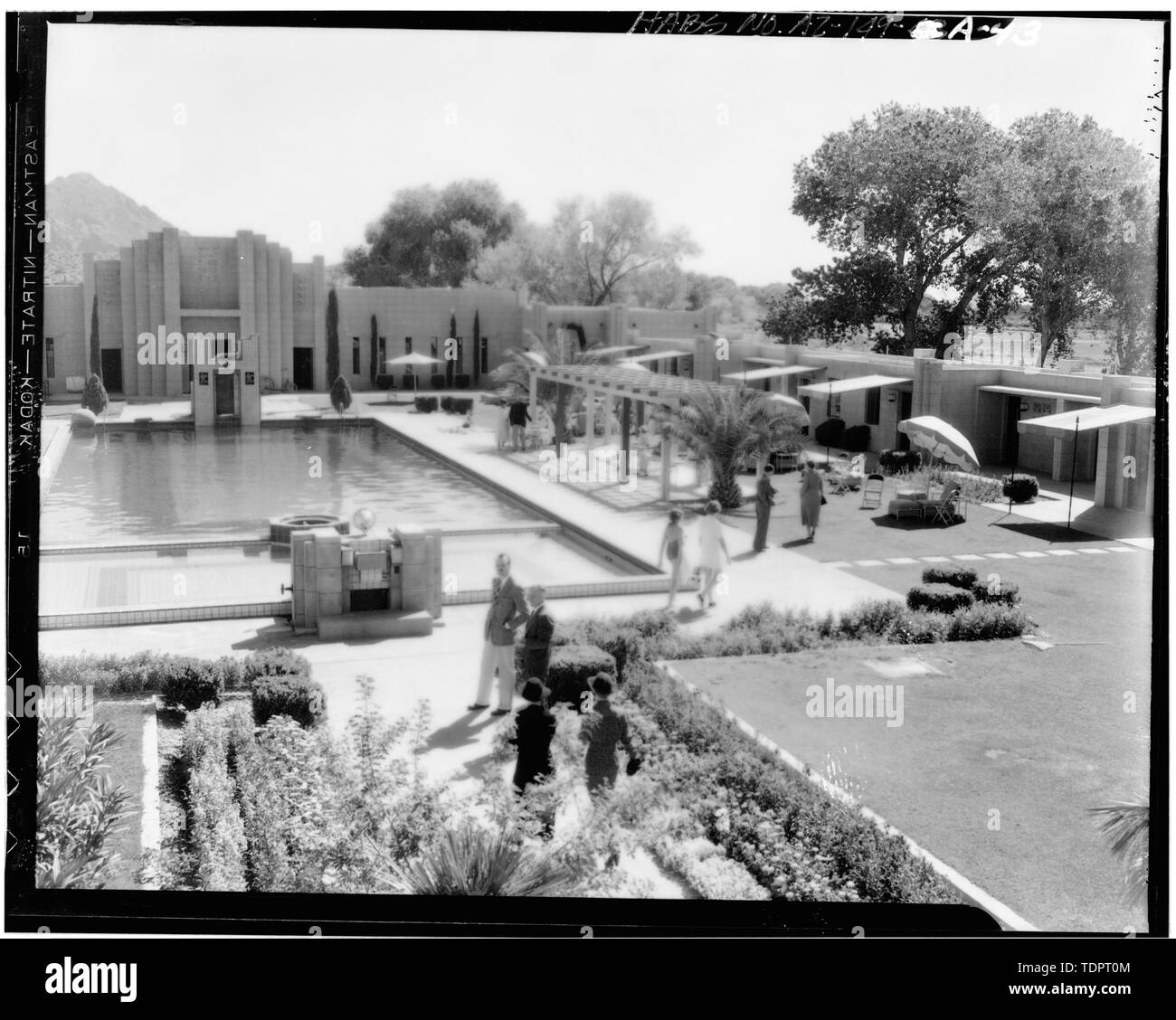Photographic copy of view of pool area to southeast, c. 1935 - Arizona Biltmore, Bathhouse and Cabanas, Northeast Corner, Twenty-fourth Street and Missouri Avenue, Phoenix, Maricopa County, AZ Stock Photo