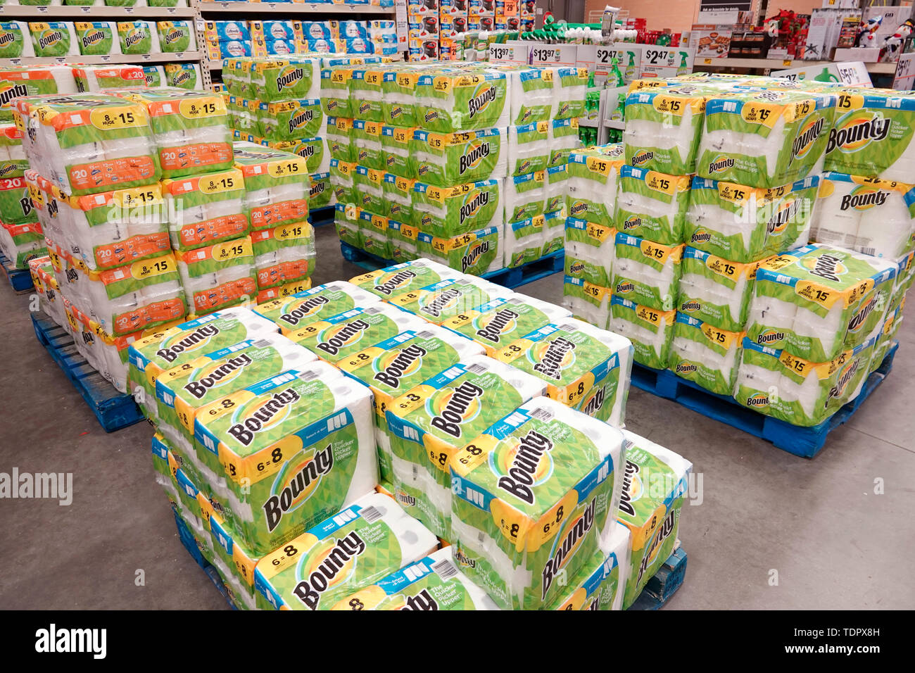 Florida Miami The Home Depot hardware large box store paper towel rolls