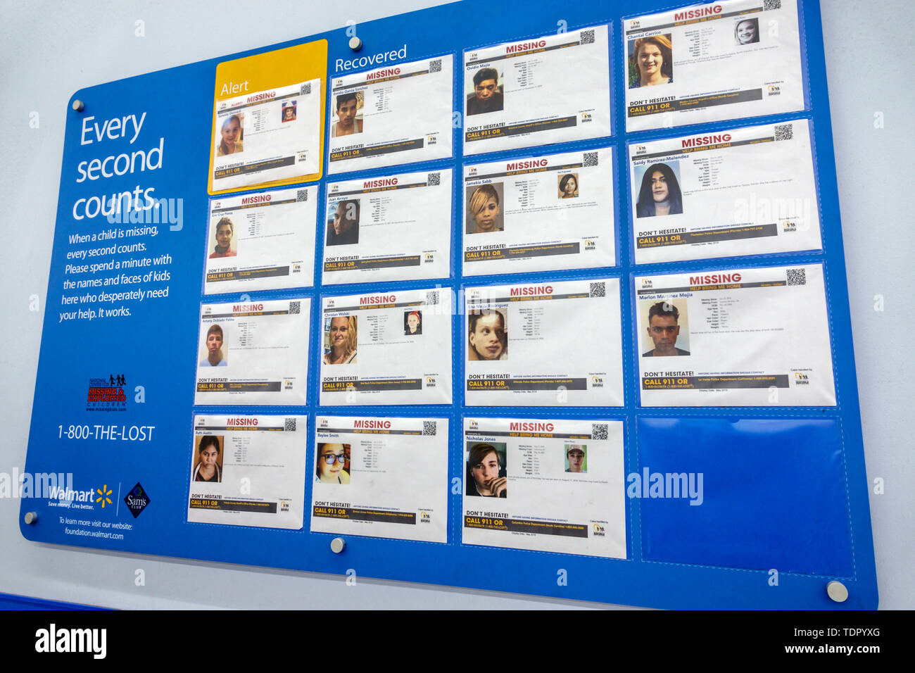 Florida Lakeland Walmart inside hypermarket discount department stores