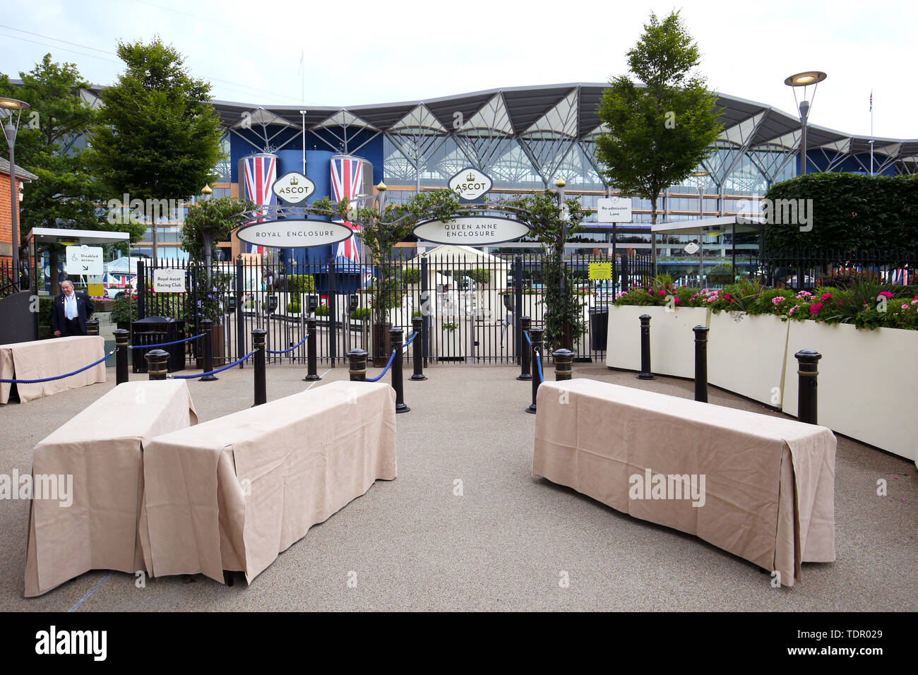 General view of the entrance to the Royal enclosure and Queen Anne