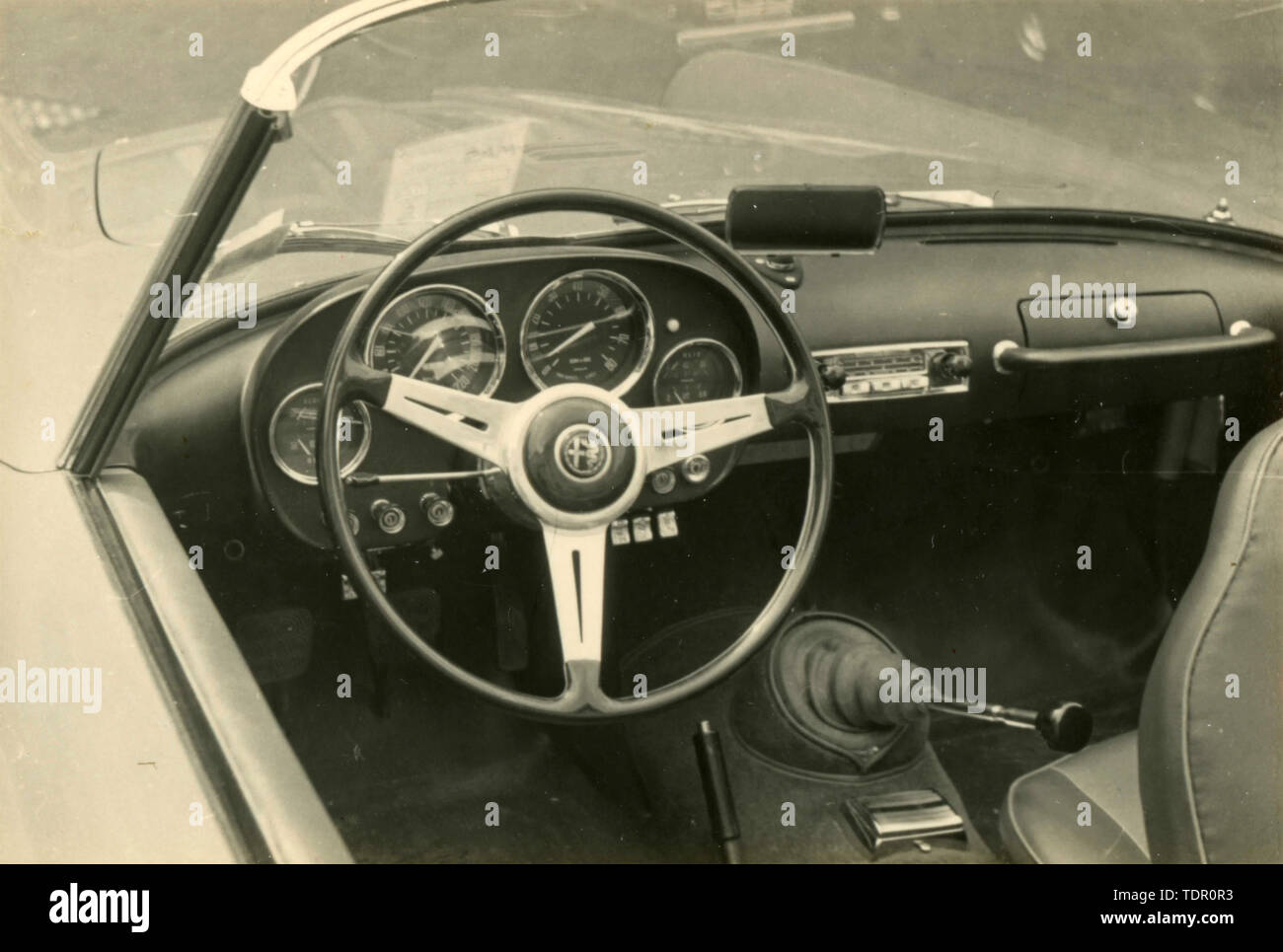 Dashboard of Alfa Romeo Giulietta Stock Photo - Alamy