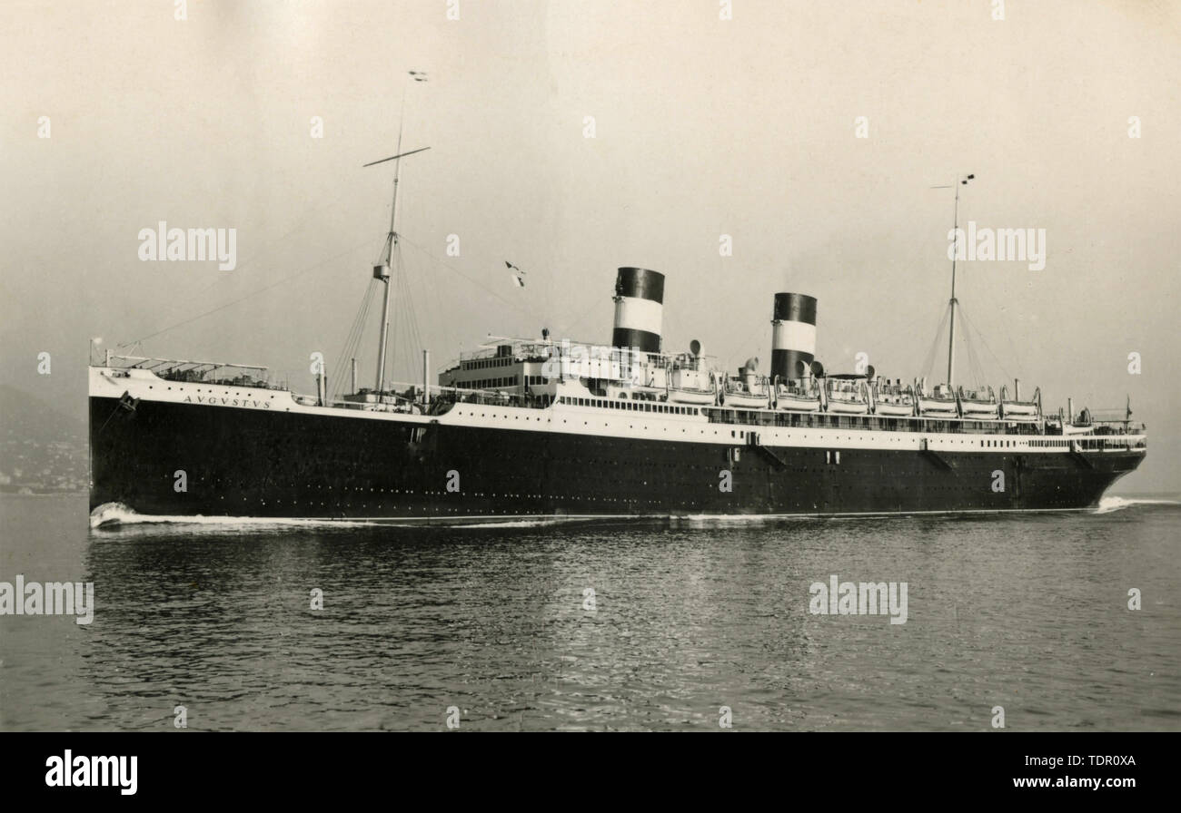 Italian Ocean Liner Ms Augustus 1930s Stock Photo Alamy