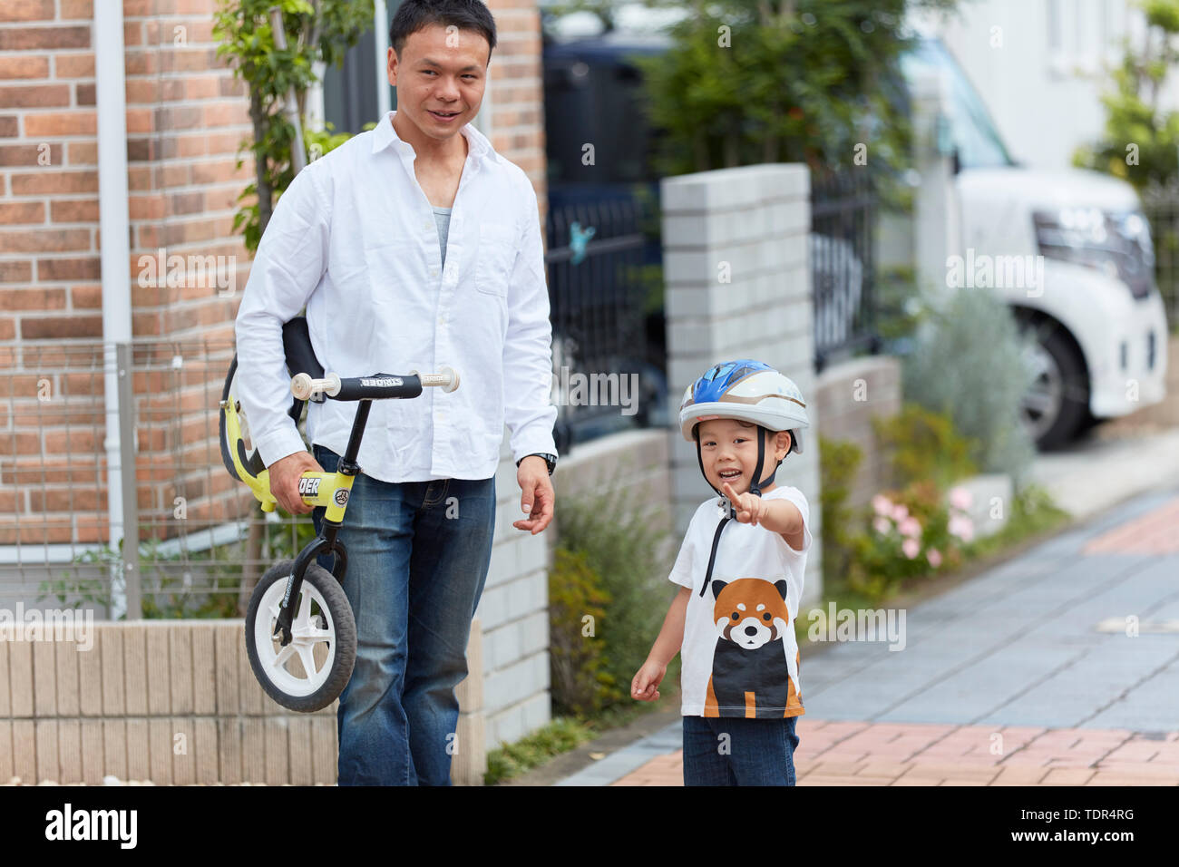 Hardcore Japanese family porn - pushing every boundary