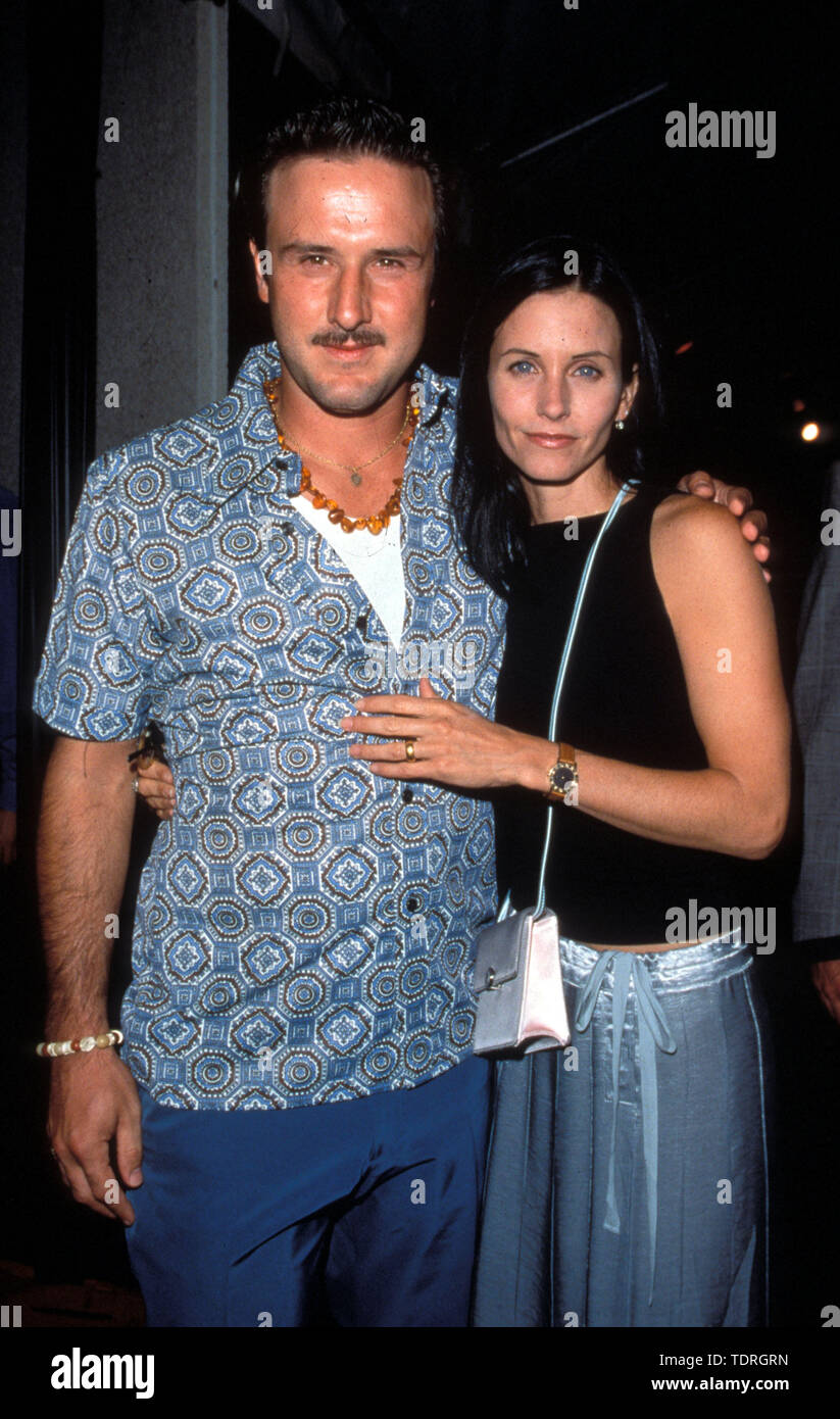 Jul 08, 1999; Los Angeles, CA, USA; Actress COURTNEY COX & husband