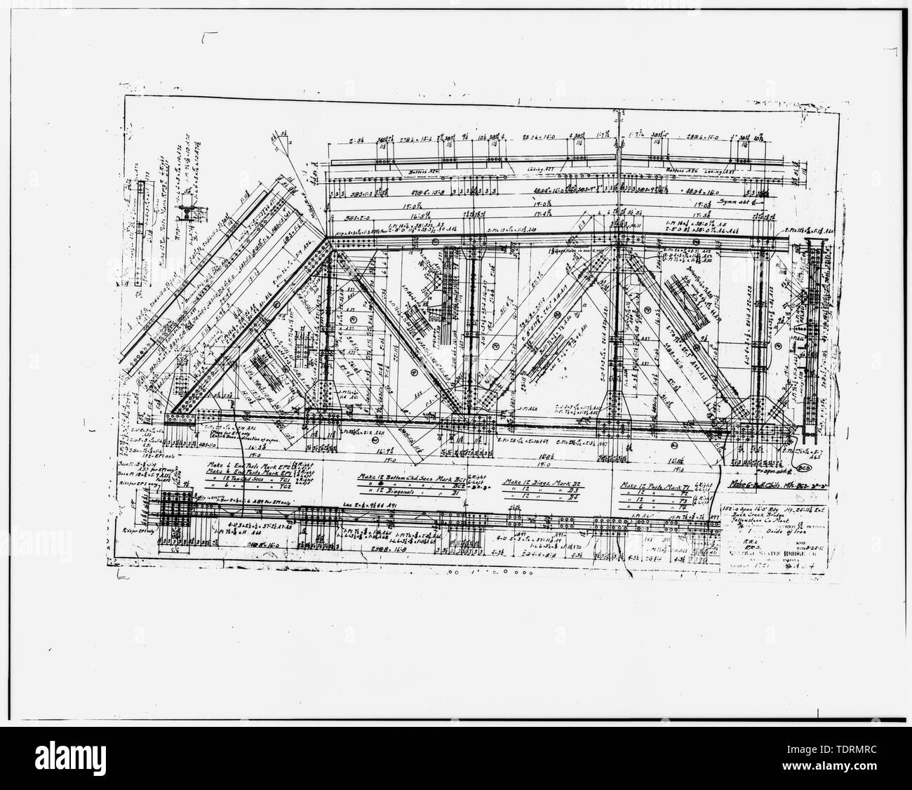 Photographic copy of microfilm of original shop drawing by the Central States Bridge Company, Indianapolis, Indiana, dated May 25, 1915, in the possession of the Yellowstone County Surveyor, Yellowstone County Courthouse, Billings, Montana. - Duck Creek Bridge, Spanning Yellowstone River on Route 329, Southwest of Billings, Billings, Yellowstone County, MT Stock Photo