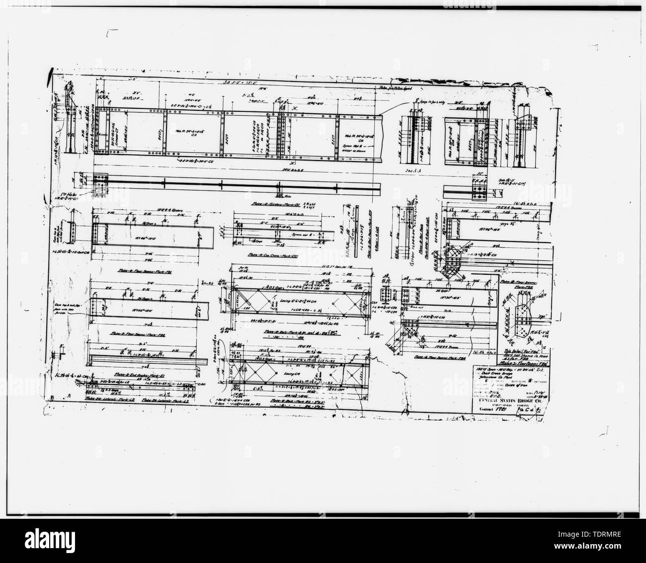 Photographic copy of microfilm of original shop drawing by the Central States Bridge Company, Indianapolis, Indiana, dated May 25, 1915, in the possession of the Yellowstone County Surveyor, Yellowstone County Courthouse, Billings, Montana. FLOOR SYSTEM - Duck Creek Bridge, Spanning Yellowstone River on Route 329, Southwest of Billings, Billings, Yellowstone County, MT Stock Photo