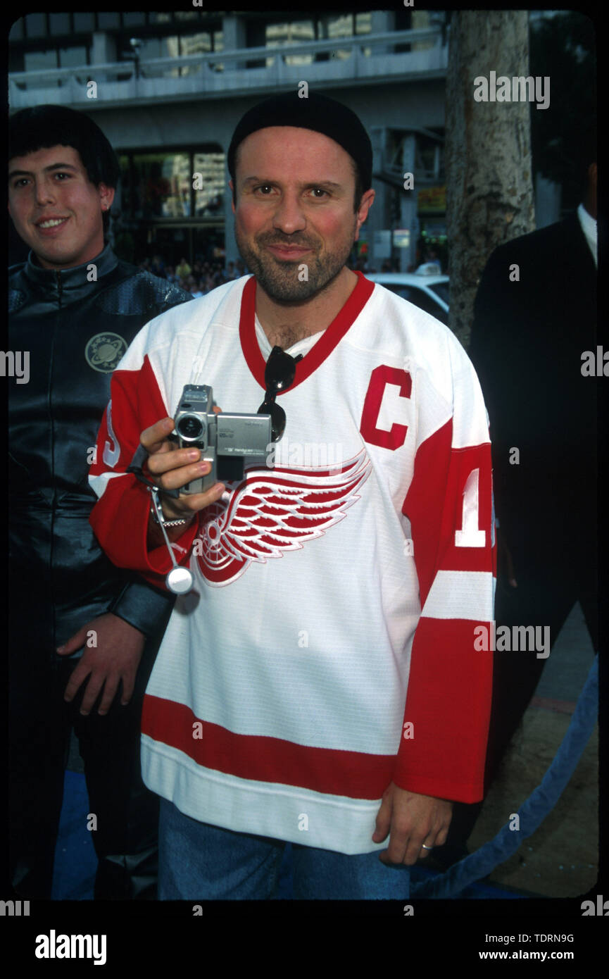Dec 19 1999 Los Angeles Ca Usa Actor Enrico Colantoni Galaxy Quest Premiere Credit Image A C Chris Delmas Zuma Wire Stock Photo Alamy