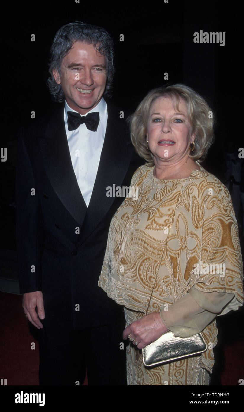 Konkret emulsion bremse Jan 15, 2000; Palm Springs, CA, USA; Actor PATRICK DUFFY & wife CARLYN  ROSSER @ Palm Springs International Film Festival. (Credit Image: Chris  Delmas/ZUMA Wire Stock Photo - Alamy