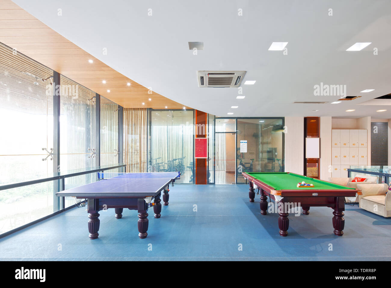 Rec Centre Table Pool tables in recreation hi-res stock photography and images - Alamy
