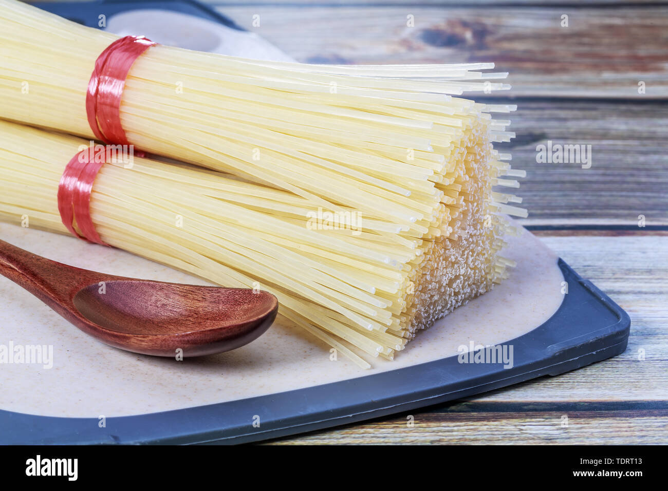 Hard Rice Noodle Dried rice thread hi-res stock photography and images - Alamy