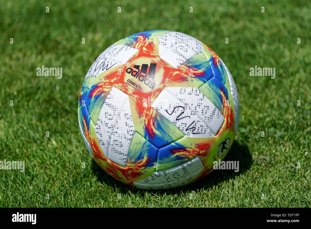 Mannheim, Deutschland. 17th June, 2019. A ball of the brand Adidas Conext  19 is on the pitch, official ball of the 3rd league in the season 2019  2020, official match ball, symbol