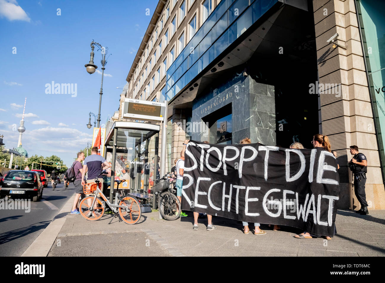 Berlin Germany 18th June 19 Stop Right Wing Violence Is Written On A Banner At A